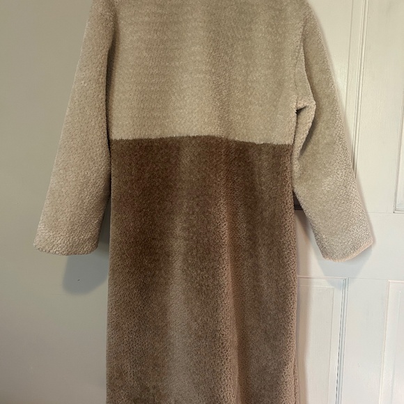 Baum und Pferdgarten Daffy Faux Fur Colorblock Coat -Silver Birch Mix Size Small - Picture 7 of 9